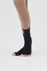 Open-Toe Ankle Yoga Socks - Black