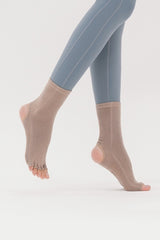 Open-Toe Ankle Yoga Socks - Black